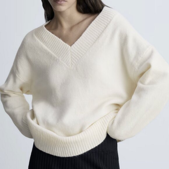 Mango S Oversized V Neck Ecru Ivory Sweater Long Sleeve Knit Ribbed Soft Stretch - Picture 1 of 11